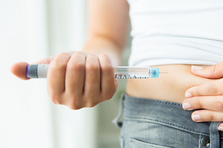 インスリン自己注射のイメージ