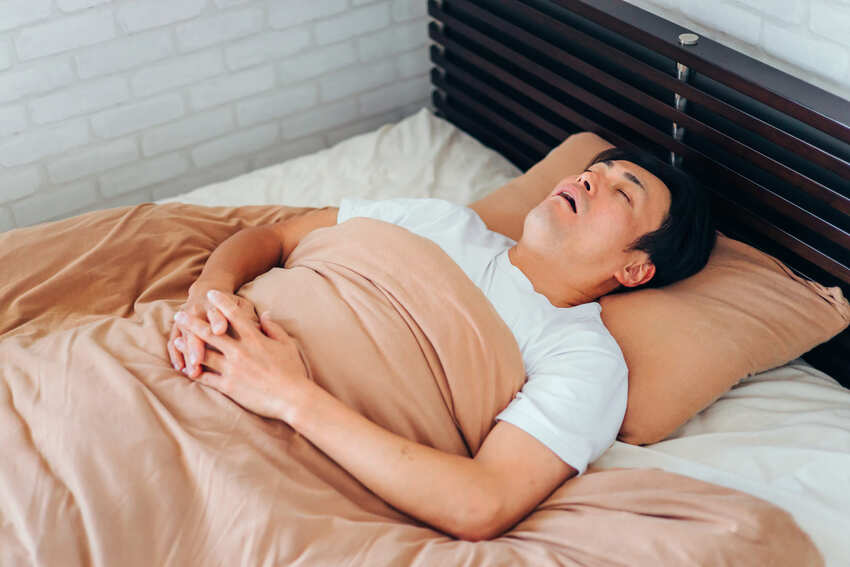脳卒中といびきの関係